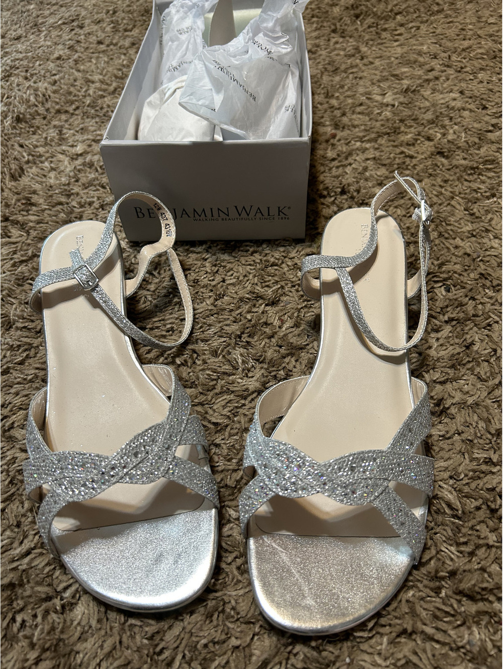 Benjamin Walk Lena Silver Touch Ups Women's Sandals Size 12W